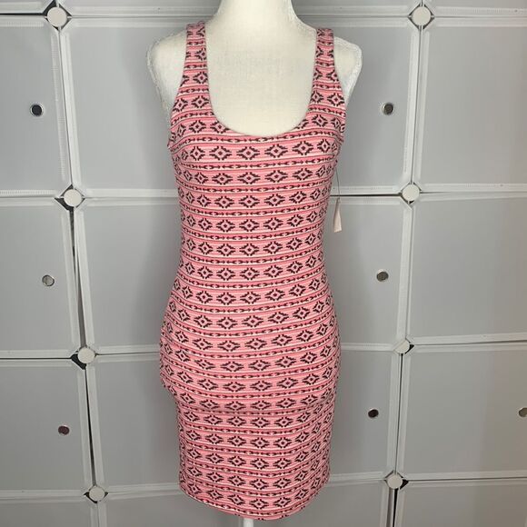 Akira Chicago Red Label Aztec Print Low Back BodyCon Dress Size Small - Picture 1 of 12